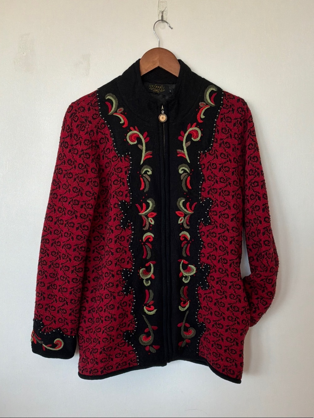 Vintage Icelandic Design Wool Embroidered Nordic Folk Jacket L